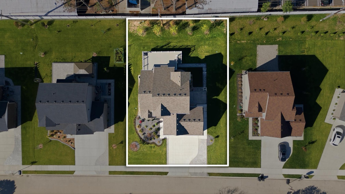 Property outline drone photograph of a property in Livonia, MI