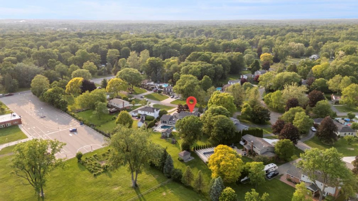 Aerial photo 6 — 32251 Cambridge St, Livonia, MI