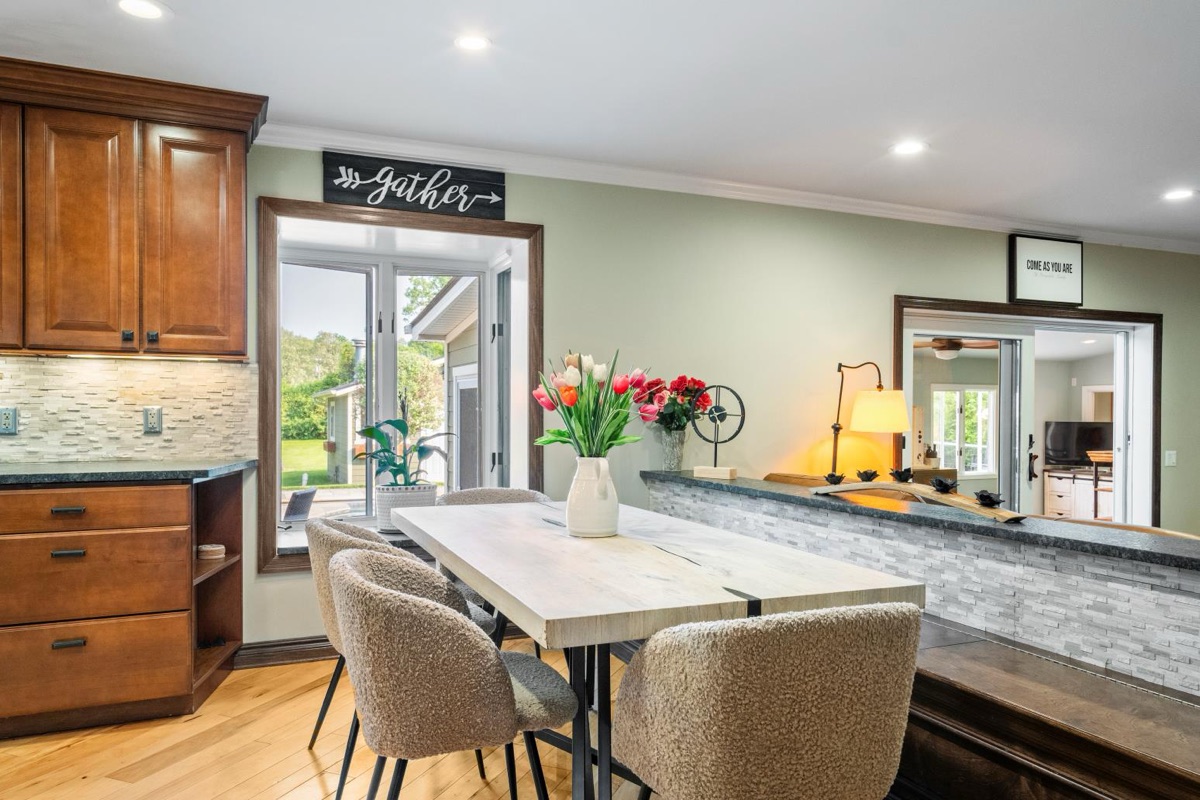 Listing photo 23 — 32251 Cambridge St, Livonia, MI