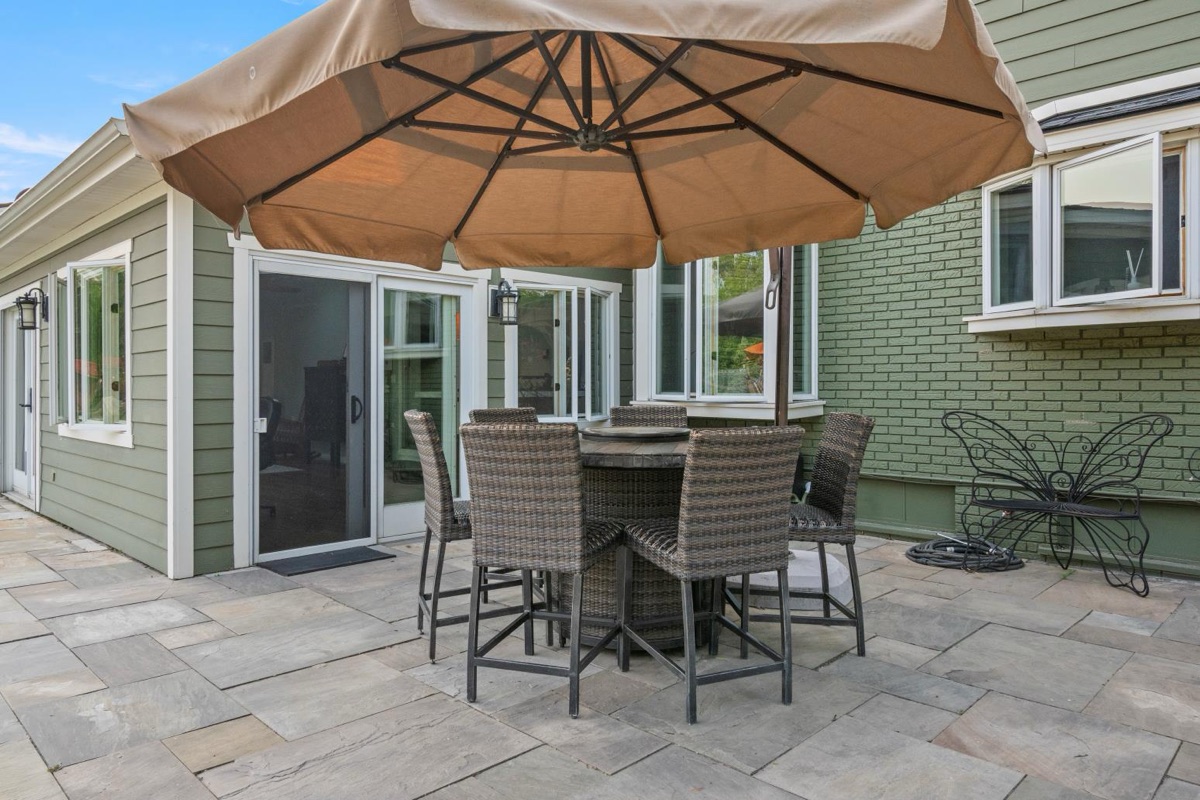 Listing photo 52 — 32251 Cambridge St, Livonia, MI
