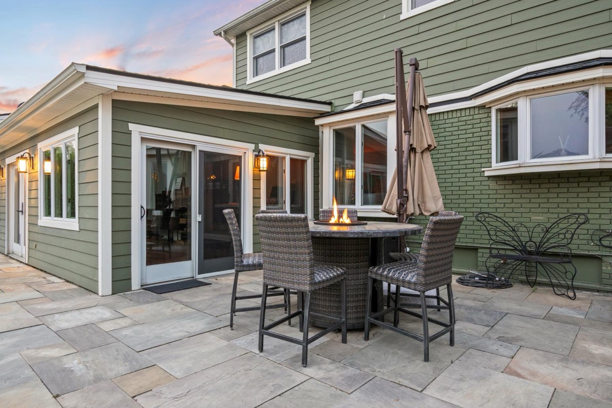 Listing photo 53 — 32251 Cambridge St, Livonia, MI