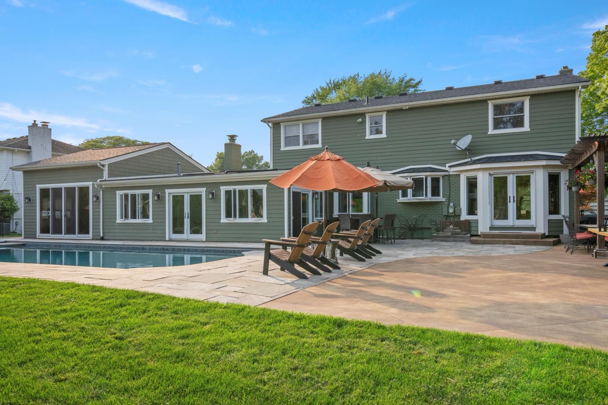 Listing photo 71 — 32251 Cambridge St, Livonia, MI