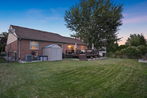 Listing photo 74 — 39031 Meeting House Ln, Livonia, MI
