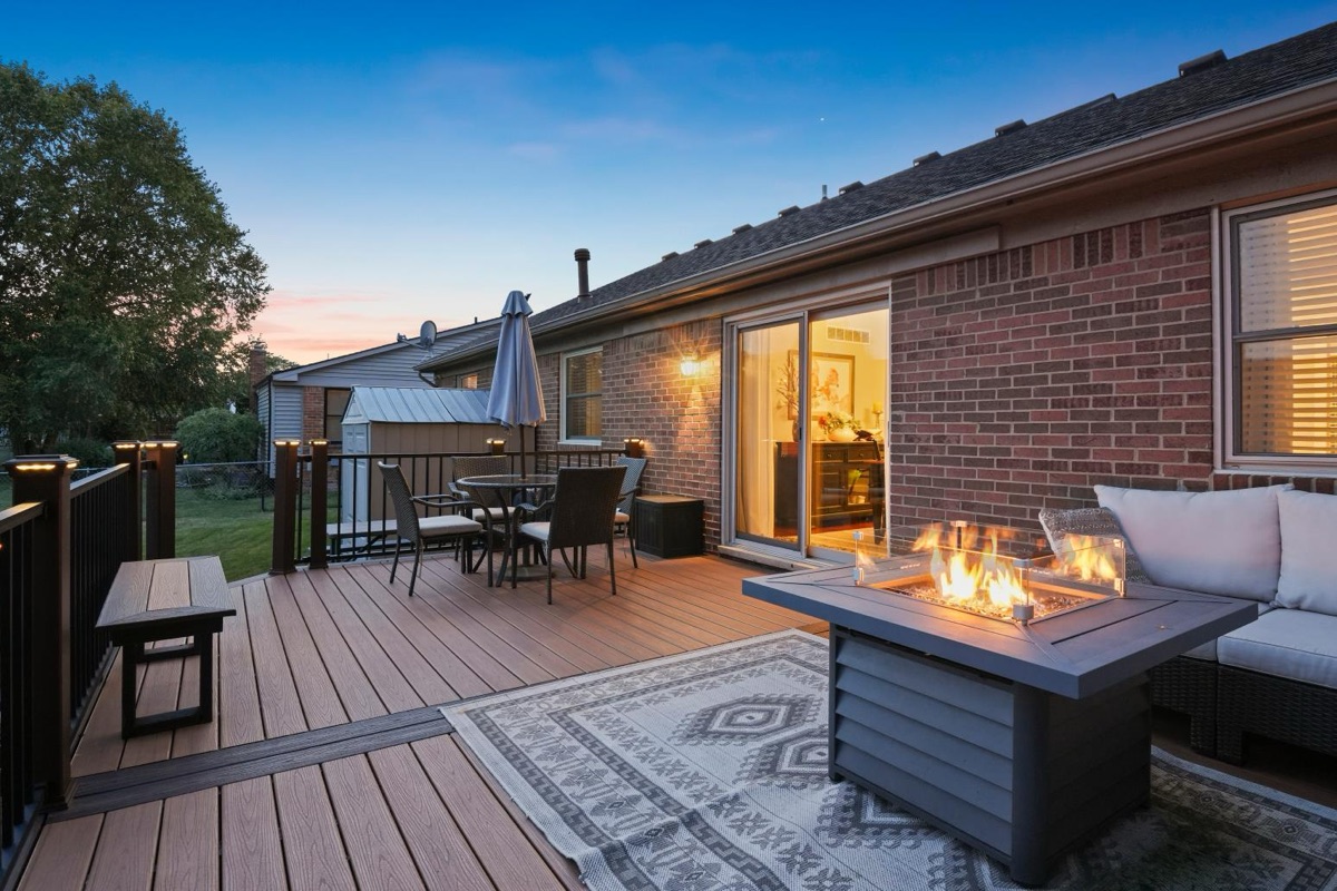 Listing photo 85 — 39031 Meeting House Ln, Livonia, MI