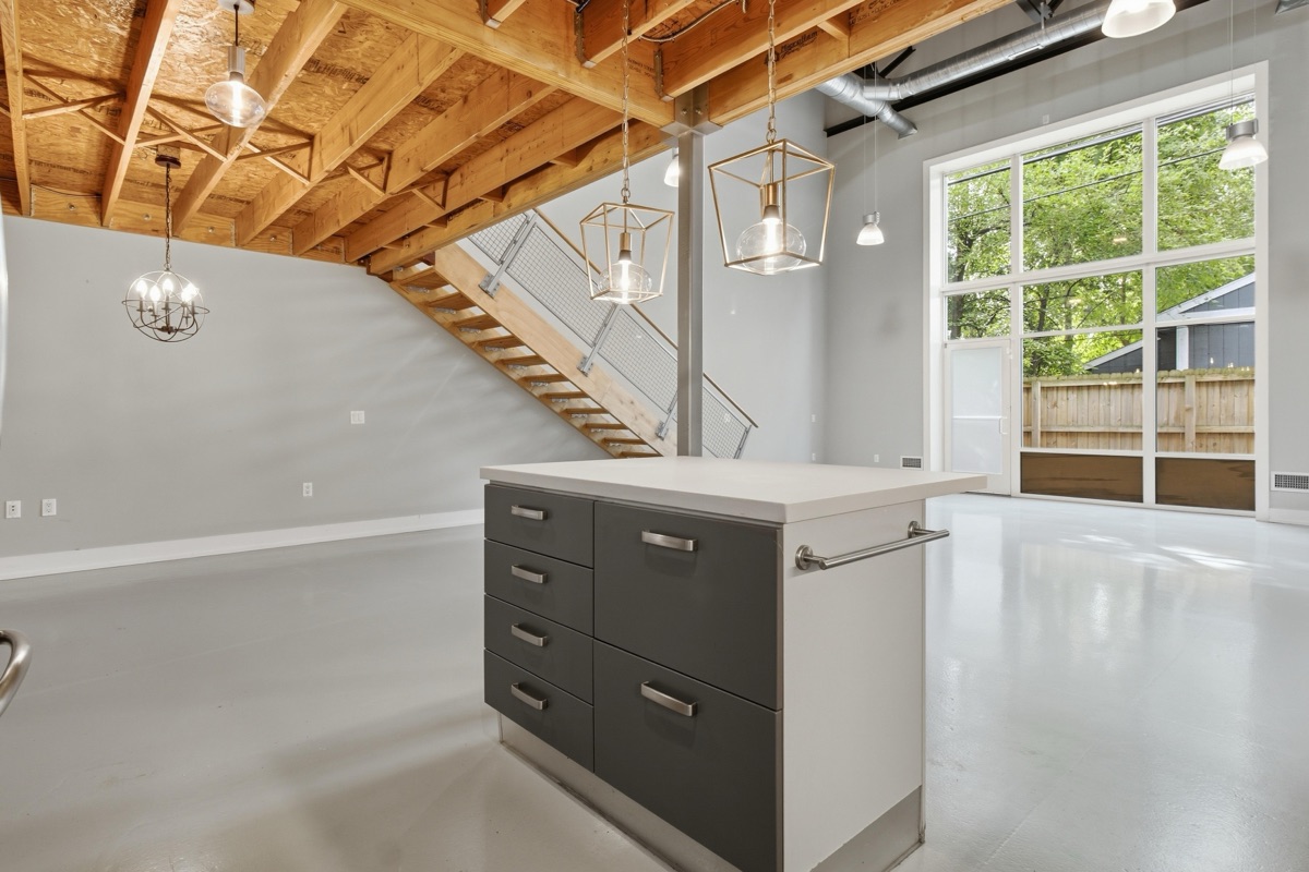 Listing photo 13 — 440 E Parent Ave, Royal Oak, MI