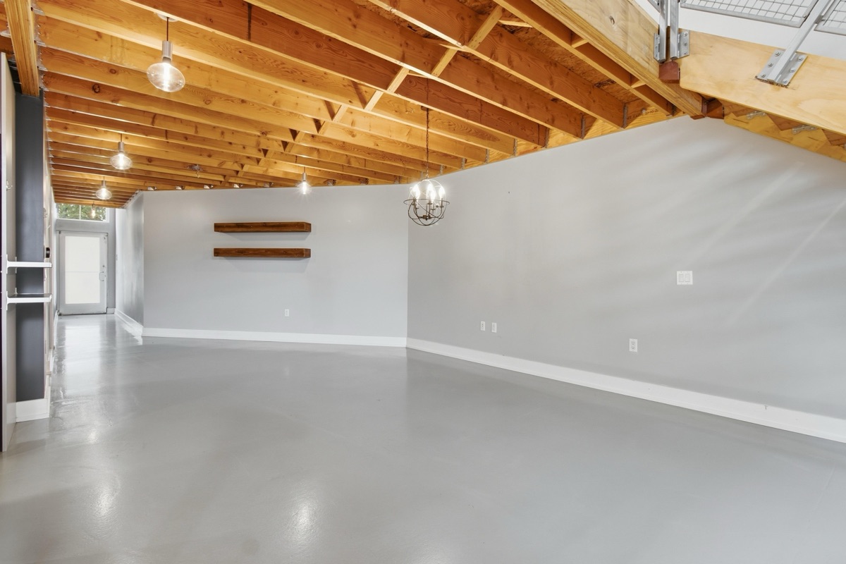 Listing photo 14 — 440 E Parent Ave, Royal Oak, MI