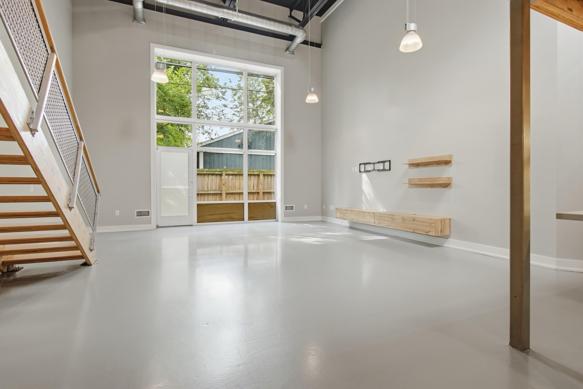 Listing photo 15 — 440 E Parent Ave, Royal Oak, MI