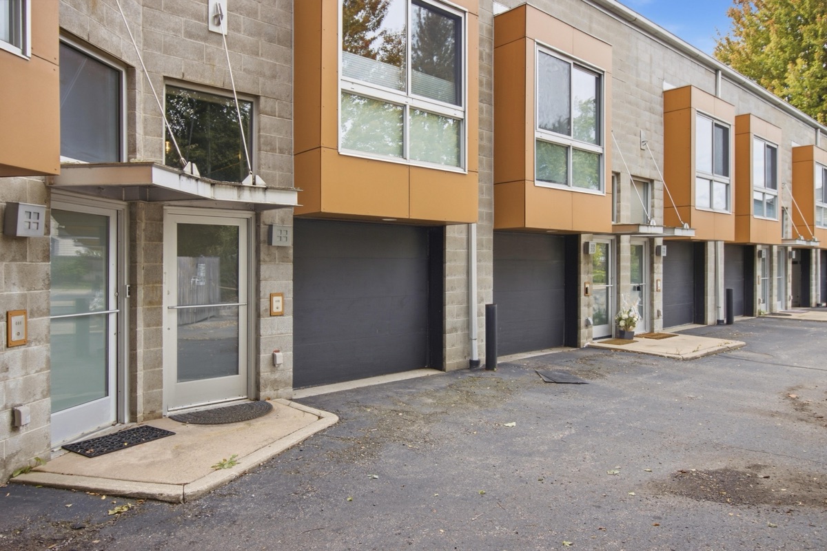 Listing photo 47 — 440 E Parent Ave, Royal Oak, MI