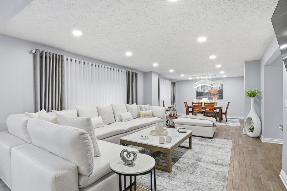Listing photo 9 — 5355 W Doherty Dr, West Bloomfield Township, MI