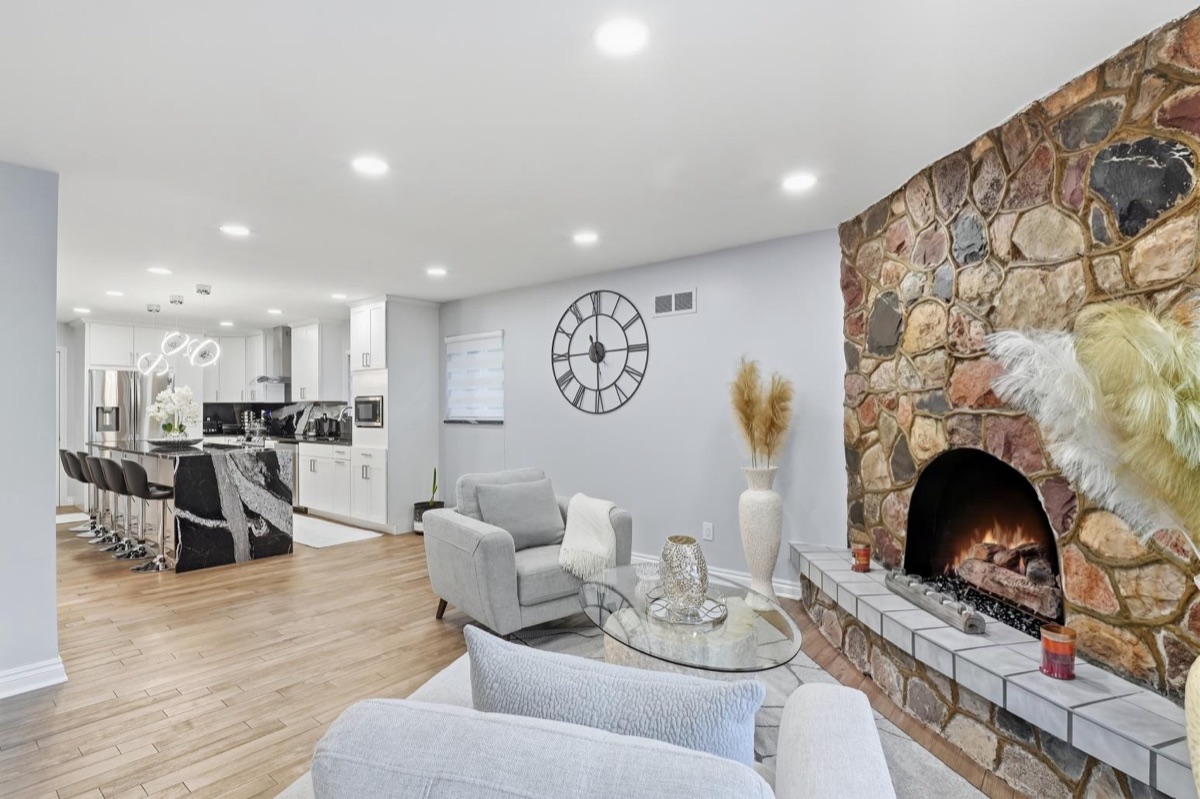 Listing photo 17 — 5355 W Doherty Dr, West Bloomfield Township, MI