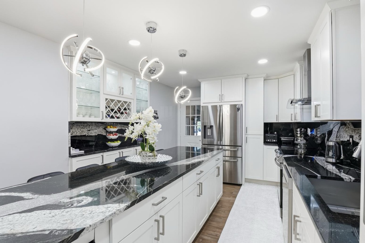 Listing photo 19 — 5355 W Doherty Dr, West Bloomfield Township, MI