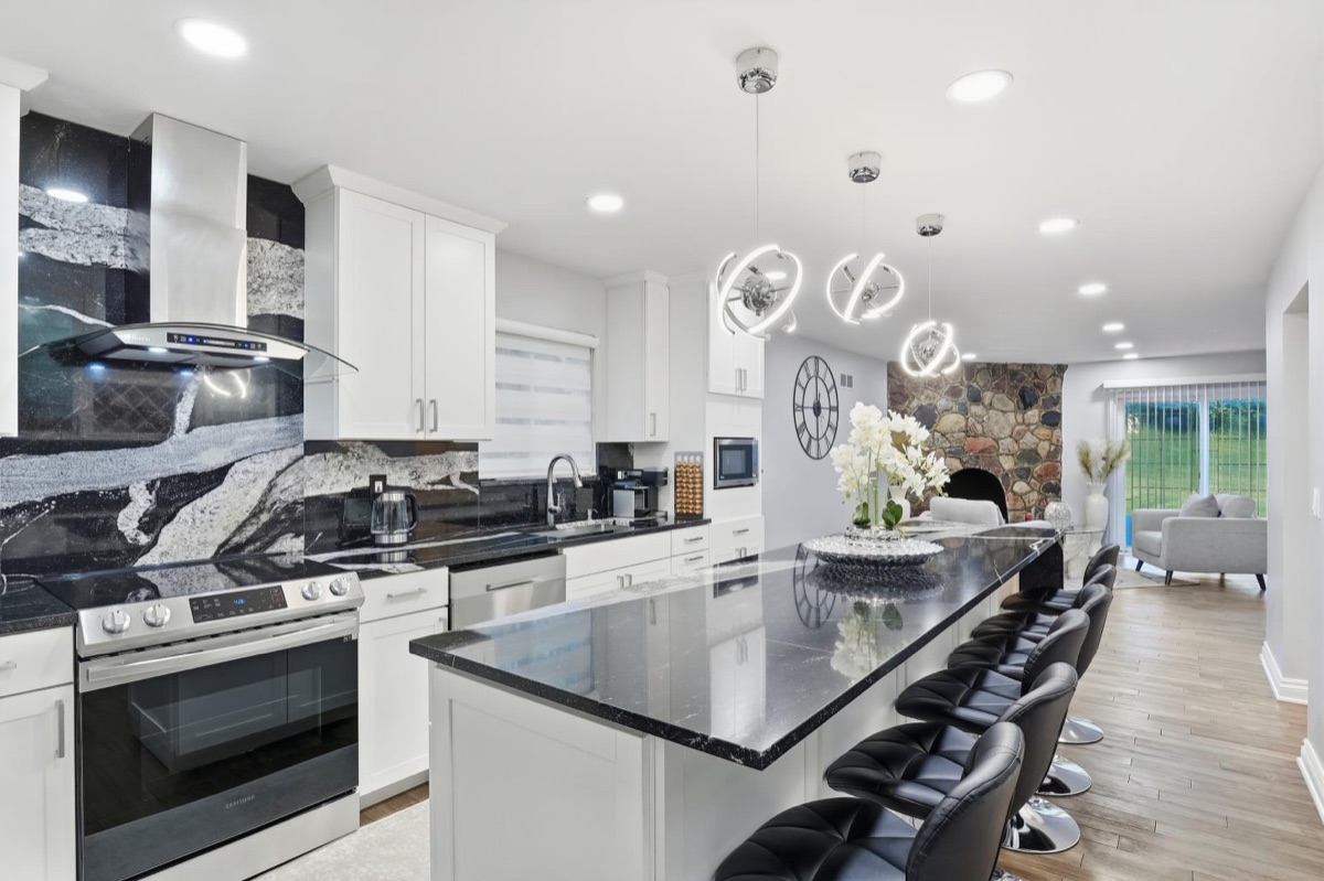 Listing photo 21 — 5355 W Doherty Dr, West Bloomfield Township, MI