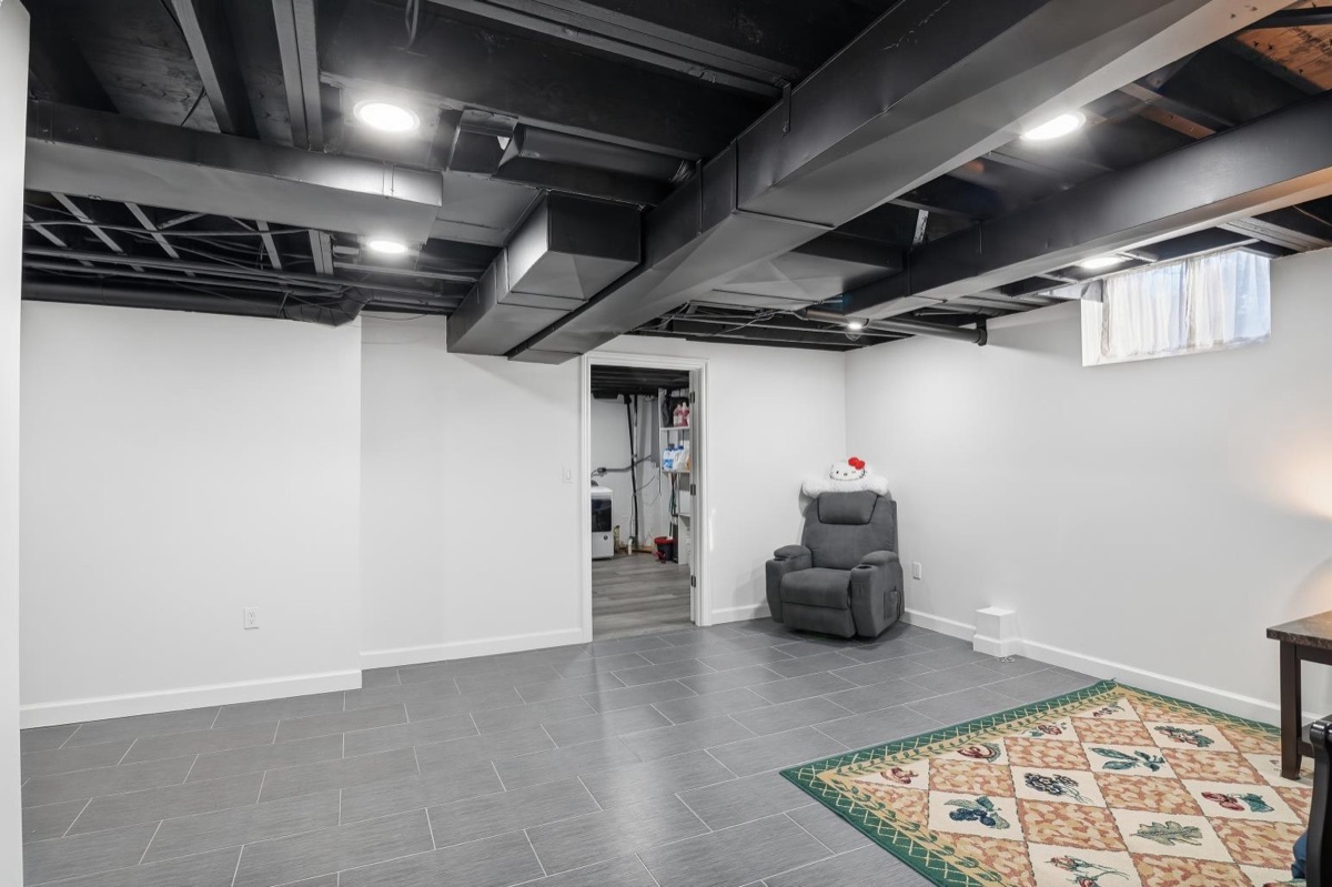 Listing photo 42 — 5355 W Doherty Dr, West Bloomfield Township, MI