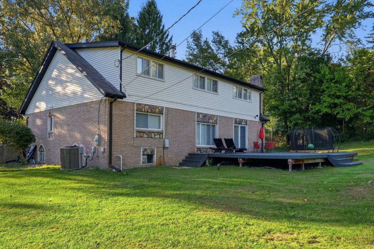 Listing photo 52 — 5355 W Doherty Dr, West Bloomfield Township, MI