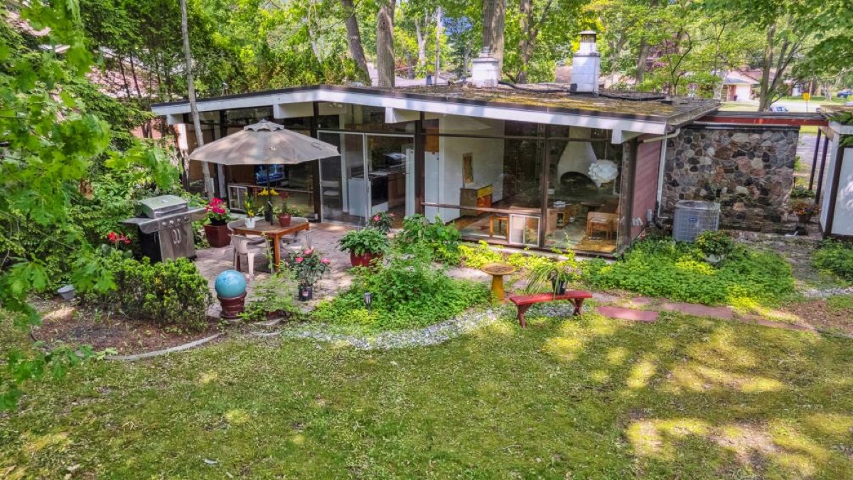 Aerial photo 10 — 5959 Rosetta St, Dearborn Heights, MI