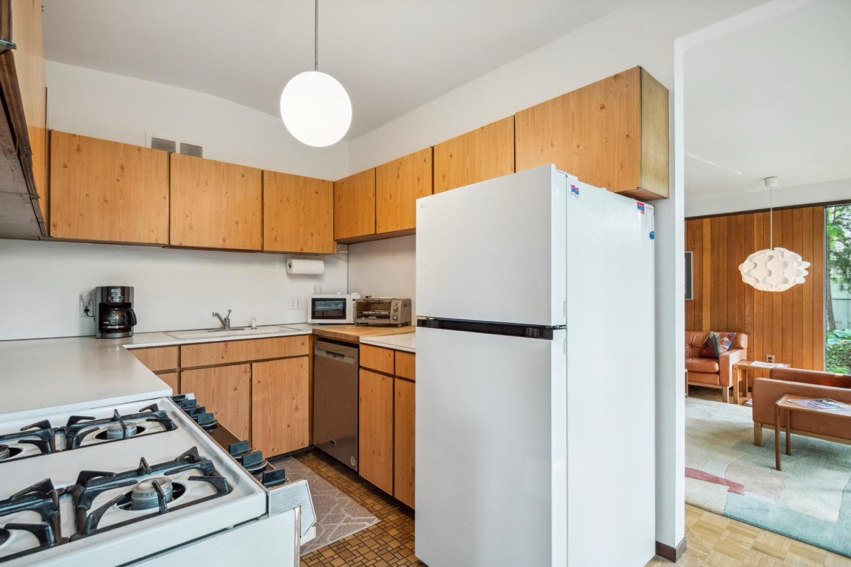 Listing photo 18 — 5959 Rosetta St, Dearborn Heights, MI