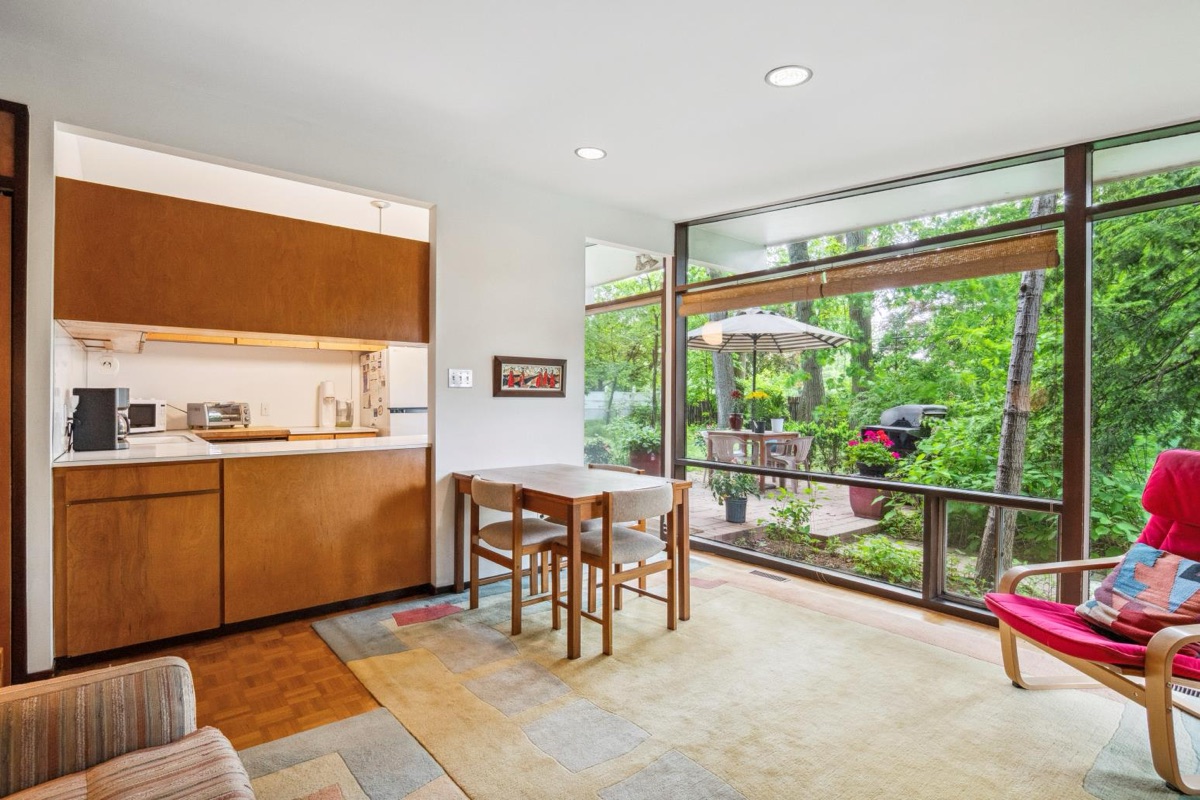 Listing photo 25 — 5959 Rosetta St, Dearborn Heights, MI