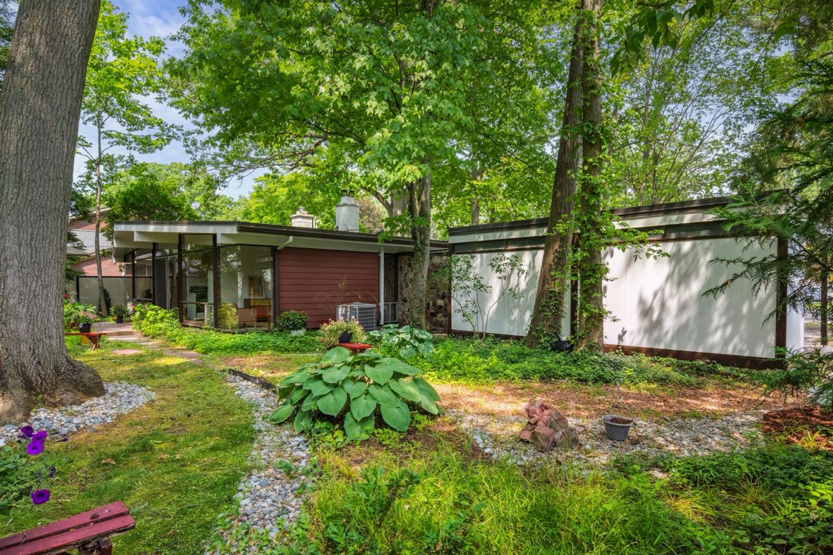 Listing photo 39 — 5959 Rosetta St, Dearborn Heights, MI