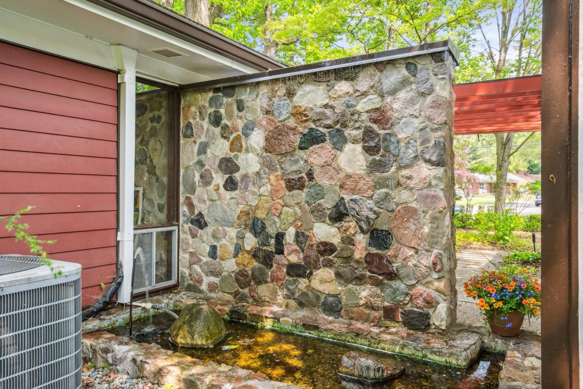 Listing photo 50 — 5959 Rosetta St, Dearborn Heights, MI