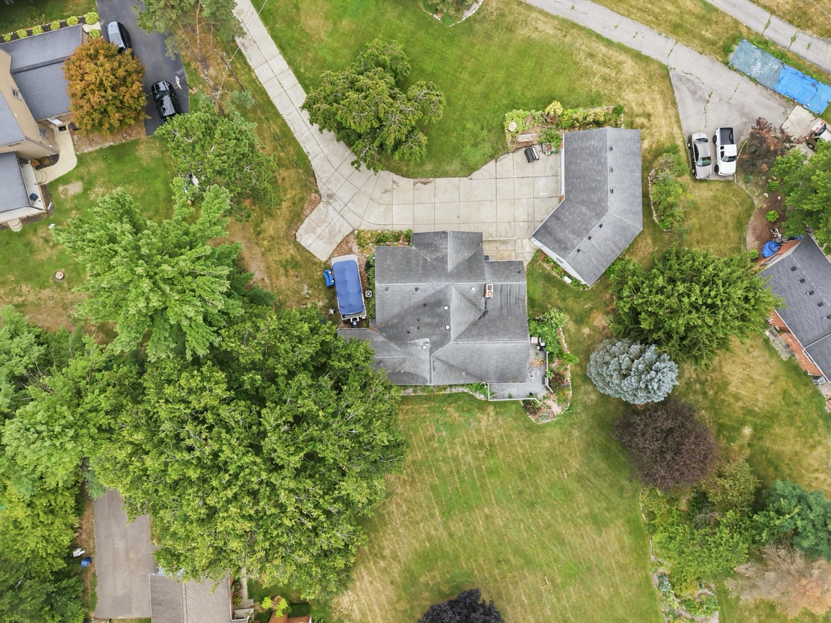 Aerial photo 10 — 701 Artdale Dr, White Lake, MI