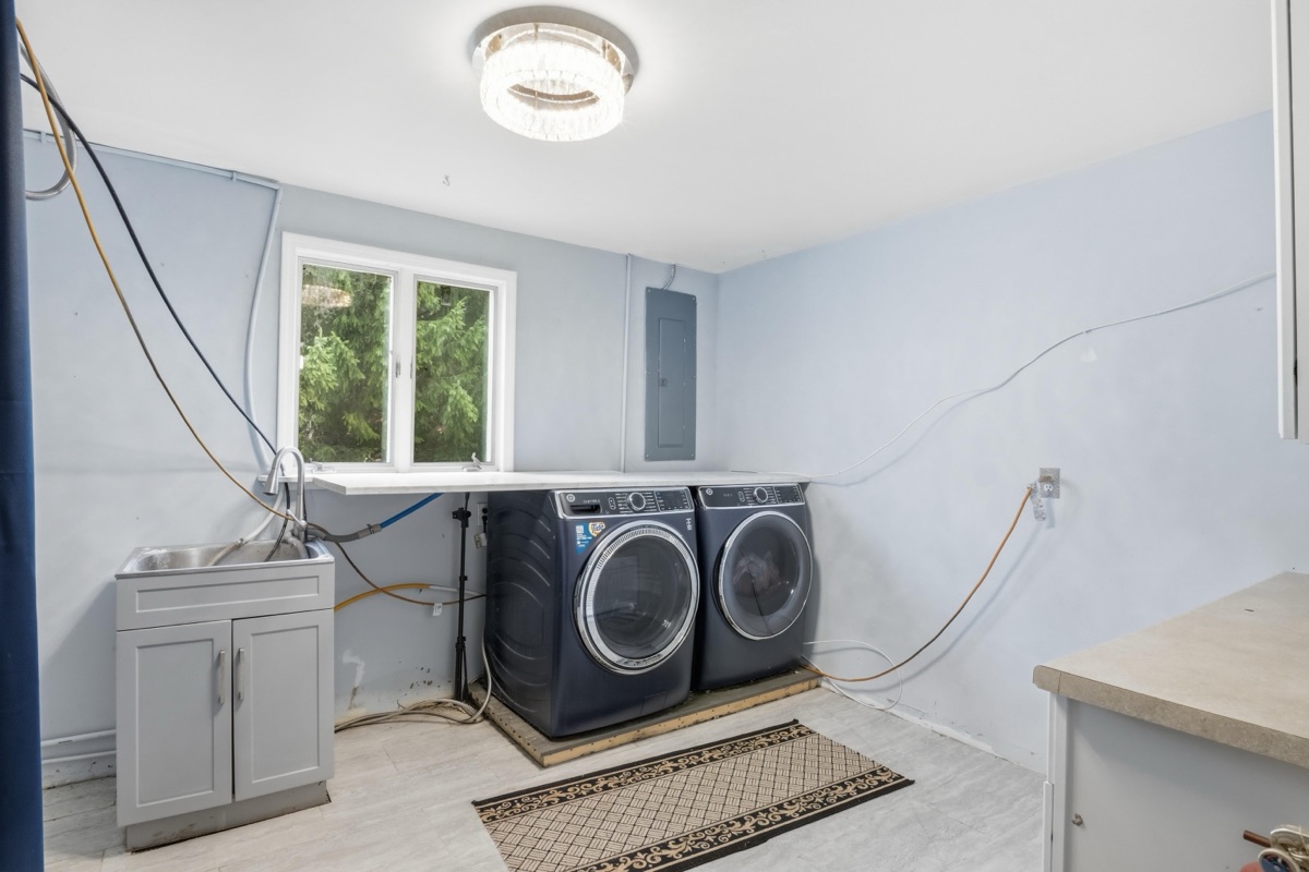 Listing photo 52 — 701 Artdale Dr, White Lake, MI