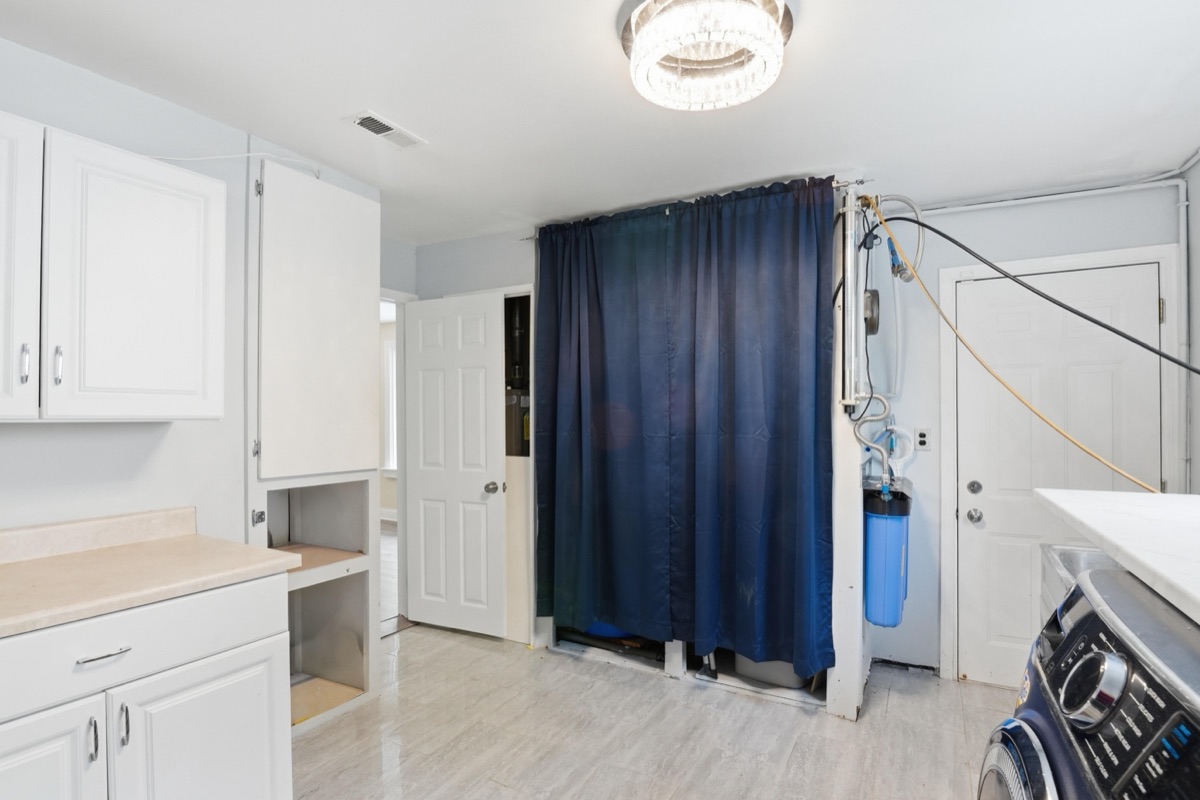 Listing photo 53 — 701 Artdale Dr, White Lake, MI