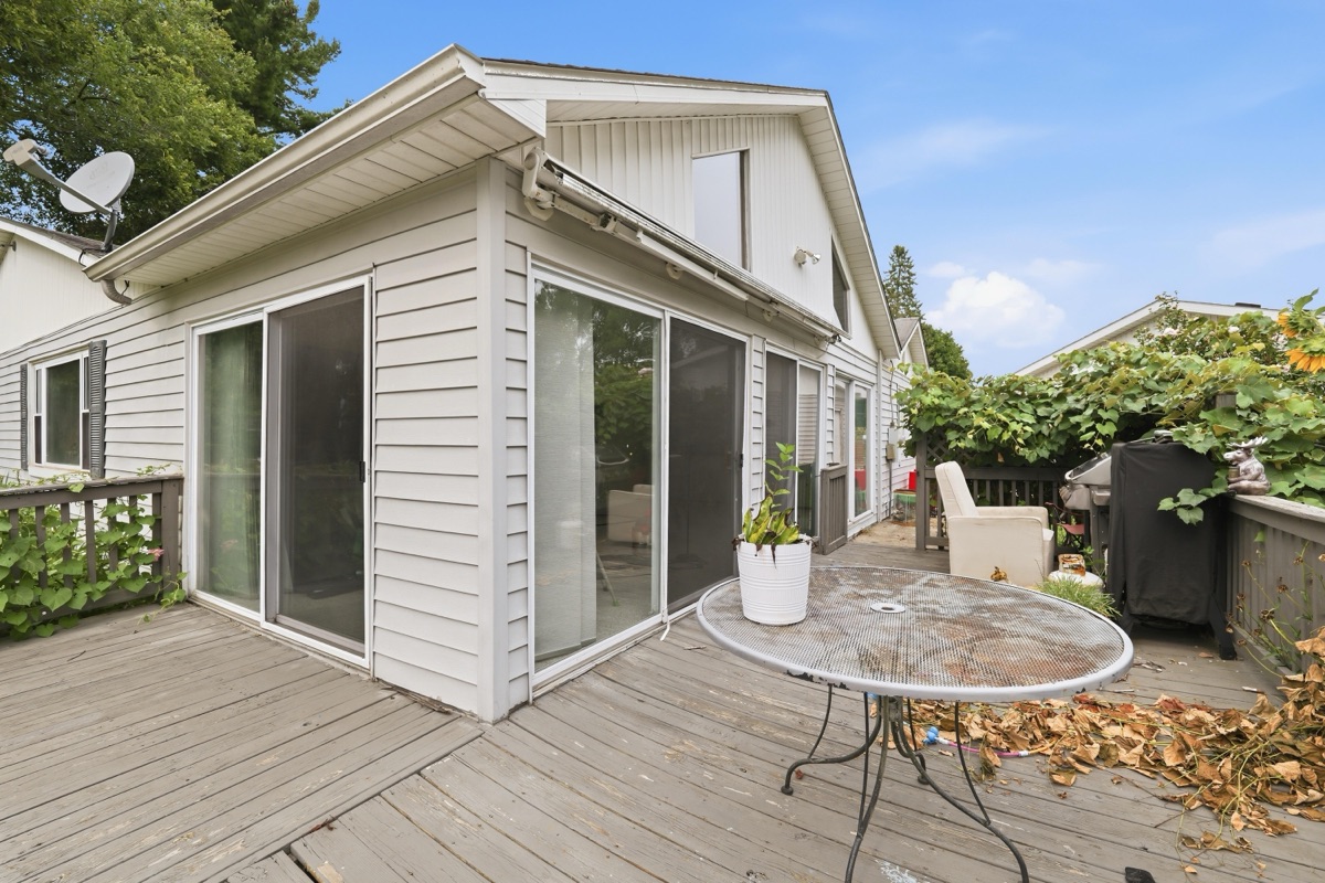 Listing photo 62 — 701 Artdale Dr, White Lake, MI