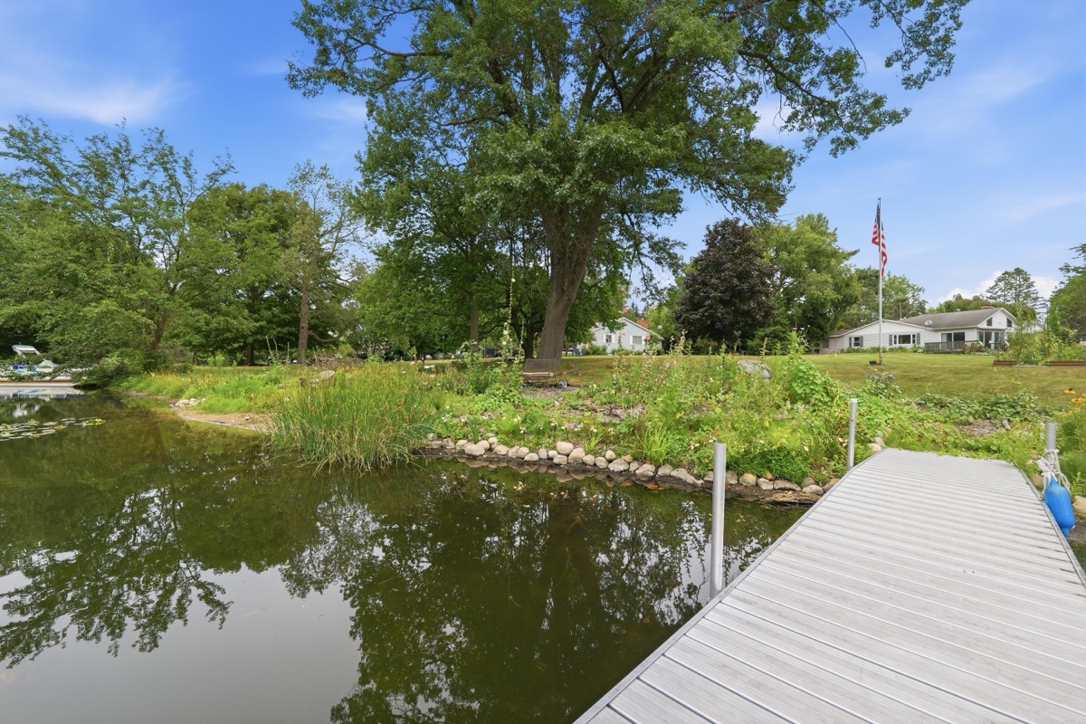 Listing photo 87 — 701 Artdale Dr, White Lake, MI