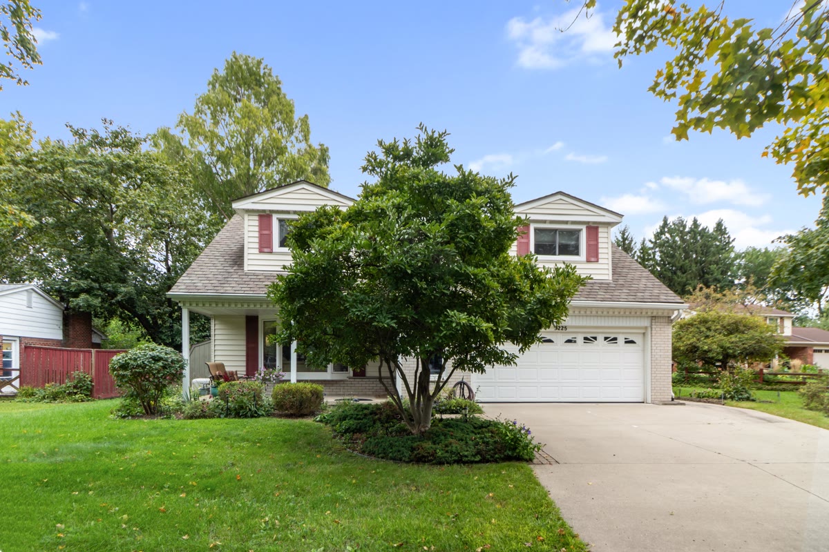 Listing photo 3 — Ann Arbor, MI