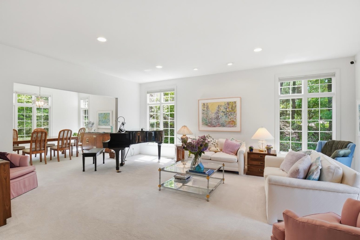 Listing photo 10 — Ann Arbor, MI