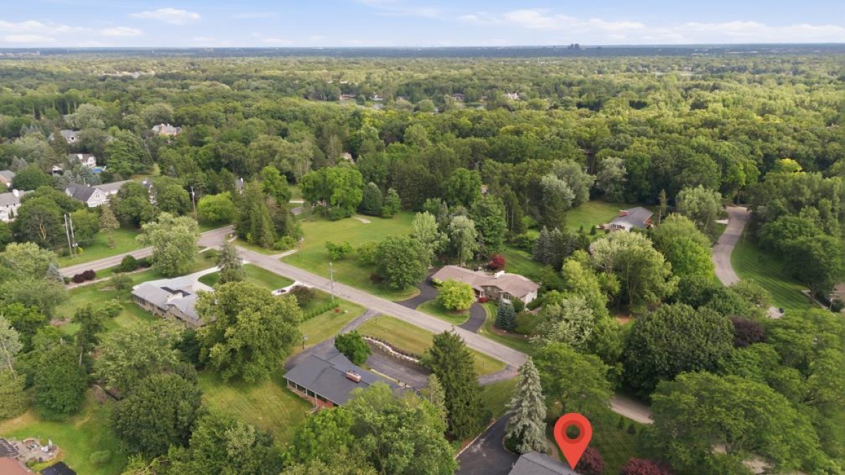 Aerial photo 10 — Bloomfield Township, MI