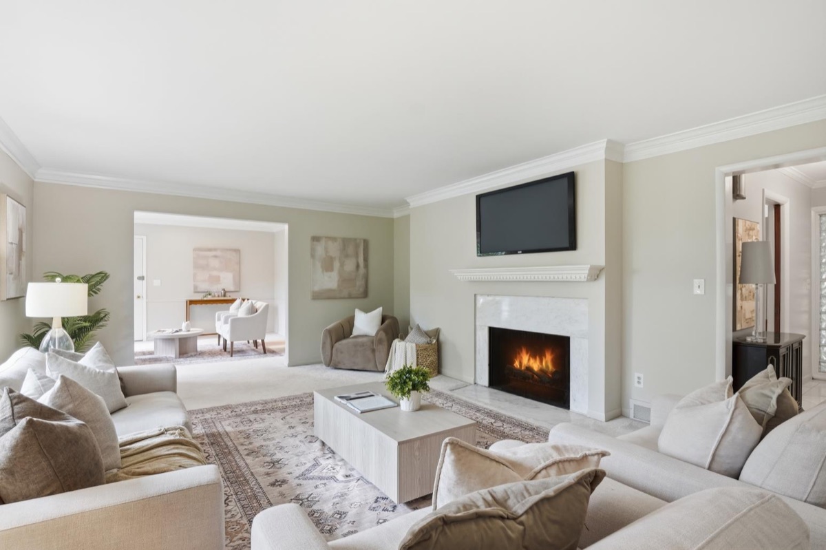 Listing photo 23 — Bloomfield Township, MI