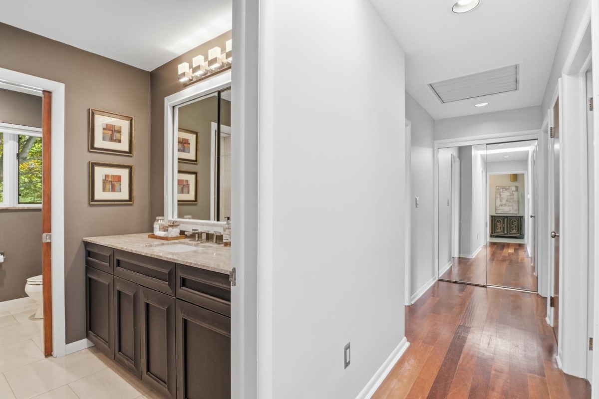 Listing photo 32 — Bloomfield Township, MI