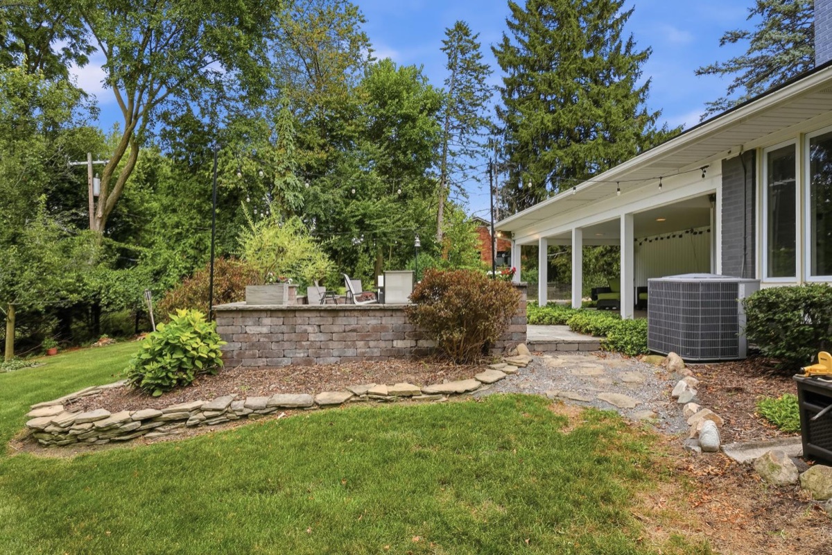 Listing photo 51 — Bloomfield Township, MI