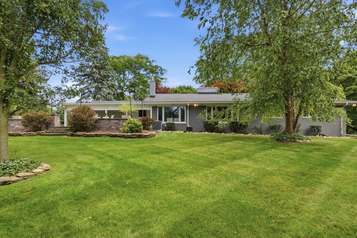 Listing photo 55 — Bloomfield Township, MI