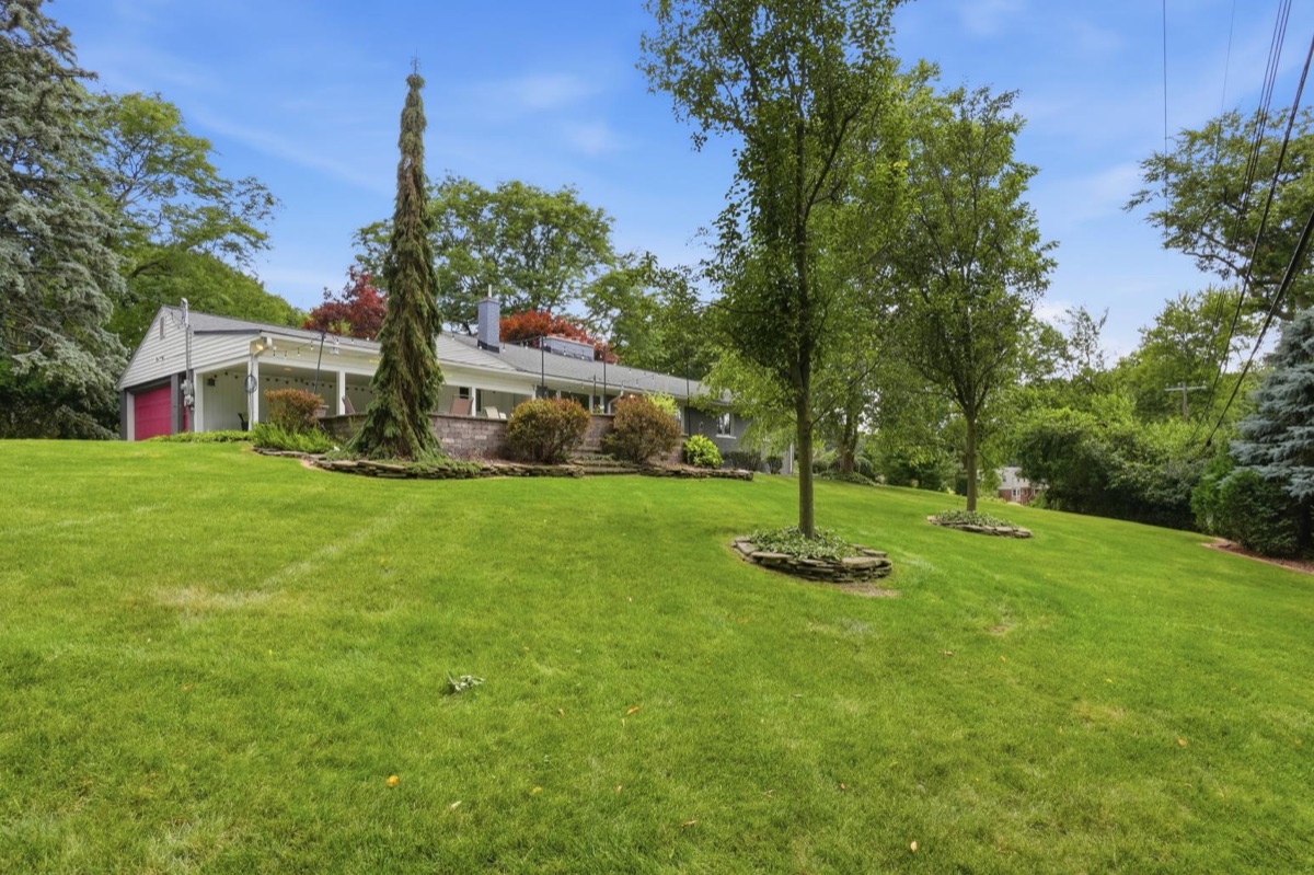 Listing photo 56 — Bloomfield Township, MI