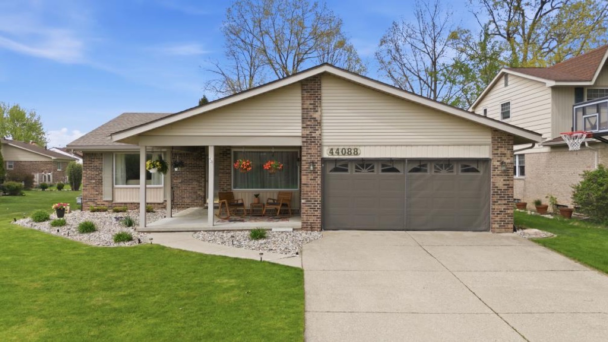 Listing photo 2 — Canton Township, MI