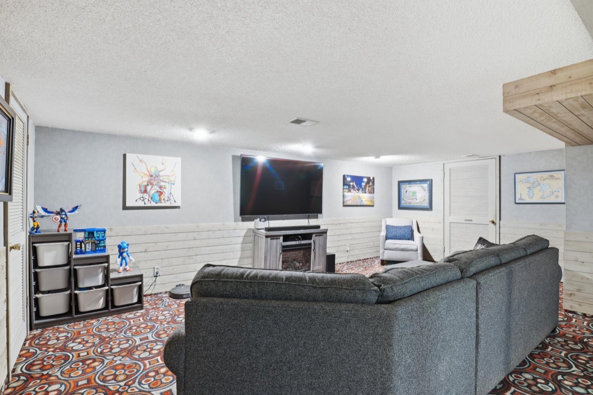 Listing photo 36 — Canton Township, MI