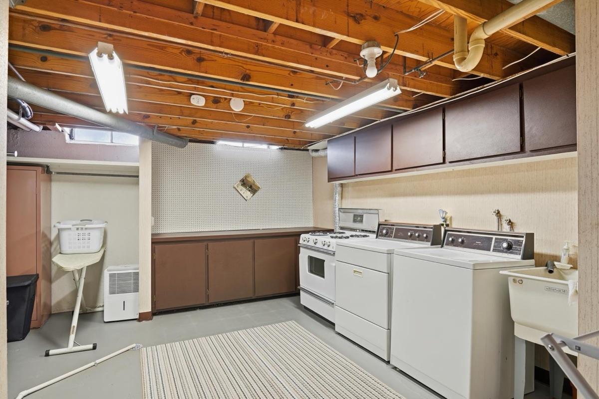 Listing photo 39 — Canton Township, MI
