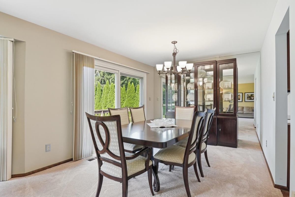 Listing photo 14 — Commerce Township, MI