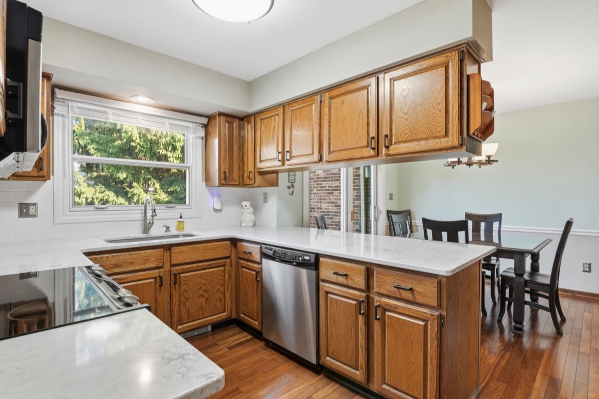 Listing photo 17 — Commerce Township, MI