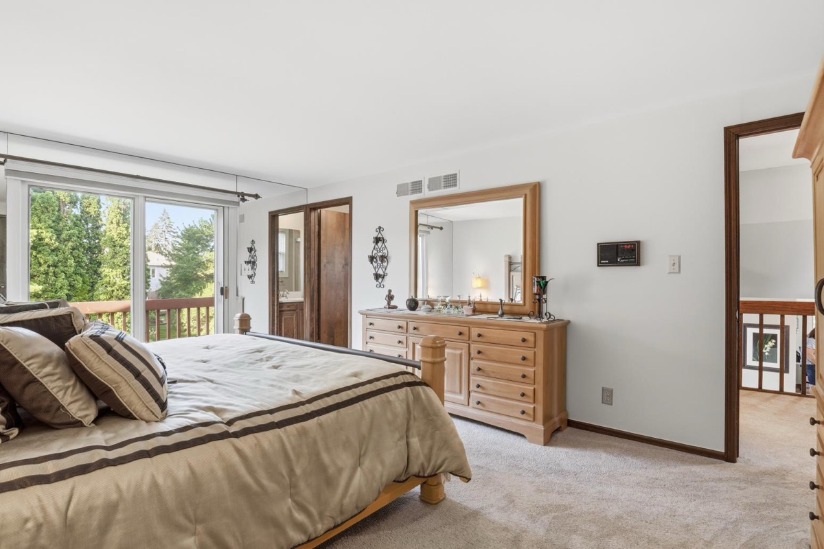 Listing photo 34 — Commerce Township, MI