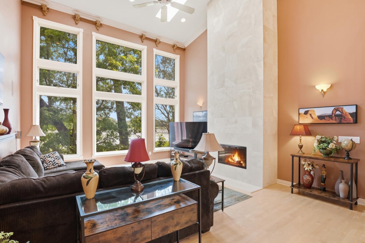 Listing photo 9 — Commerce Township, MI