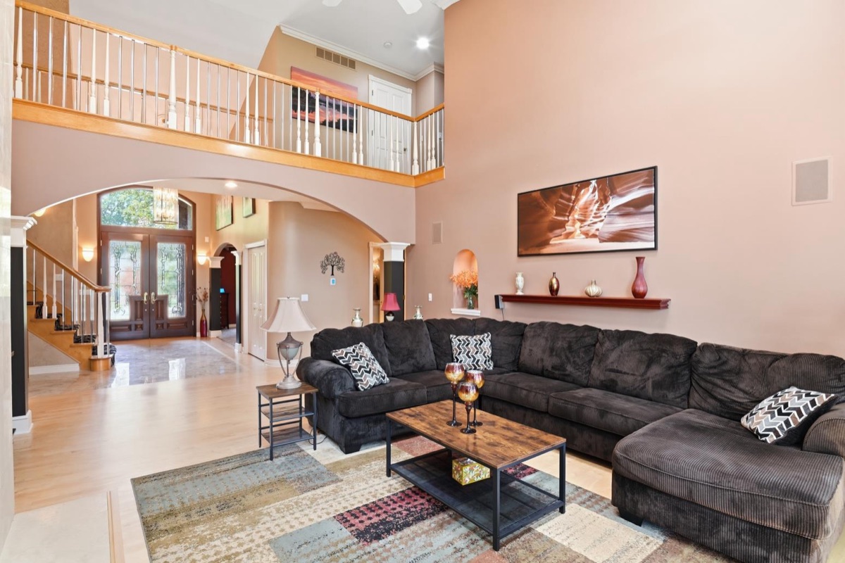 Listing photo 10 — Commerce Township, MI