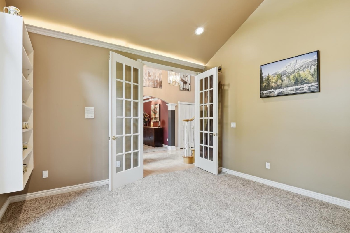 Listing photo 17 — Commerce Township, MI
