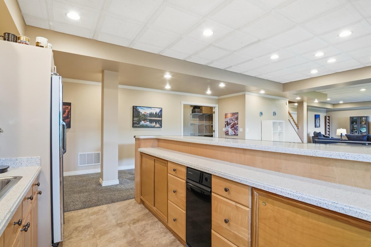 Listing photo 65 — Commerce Township, MI