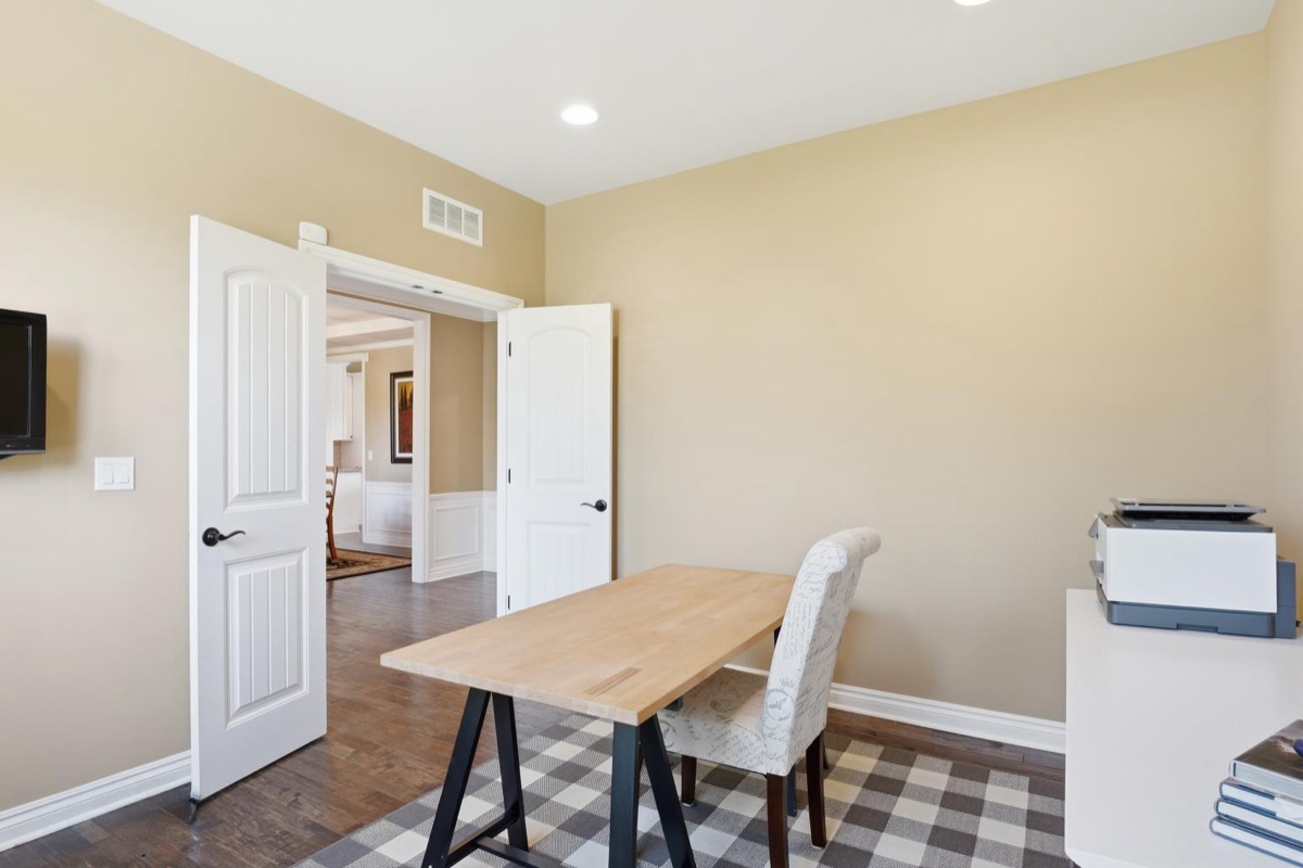 Listing photo 9 — Commerce Township, MI