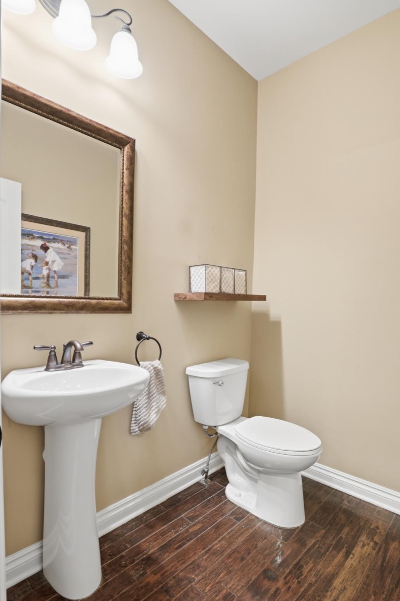 Listing photo 16 — Commerce Township, MI