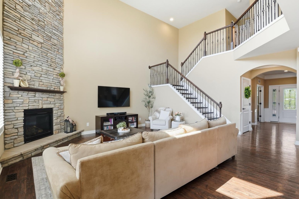 Listing photo 28 — Commerce Township, MI