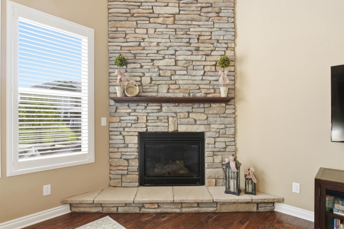 Listing photo 31 — Commerce Township, MI